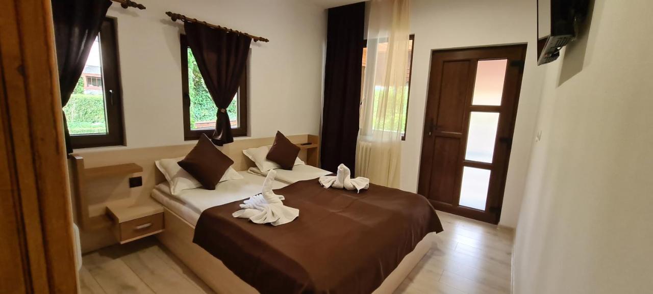 Casa Edy Hotel Szováta Kültér fotó