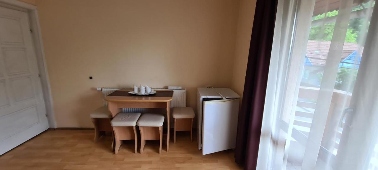Casa Edy Hotel Szováta Kültér fotó