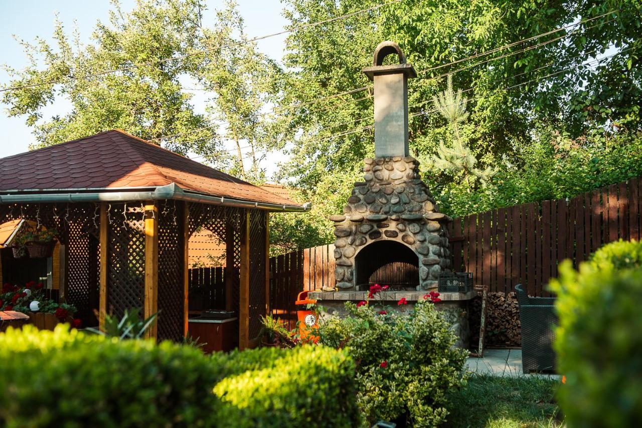 Casa Edy Hotel Szováta Kültér fotó